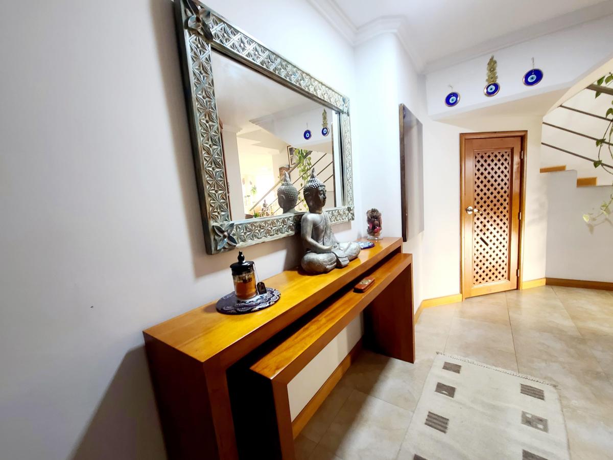 Penthouse de Lujo en Venta Av 3 de Noviembre, Azuay — imagen 4
