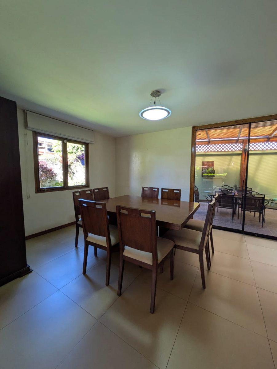 Linda Casa de Renta o Venta de Cumbaya, Seguridad Presencial. Provincia de Pichincha — imagen 5