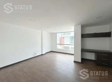 Venta de Casa en Conocoto - Cerca Puente 4 Autopista Gral. Rumiñahui — imagen 2