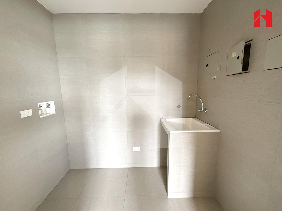 Vendo Departamento en Cuenca en El Sector de Los Tres Puentes (Dp2823), Azuay — imagen 8