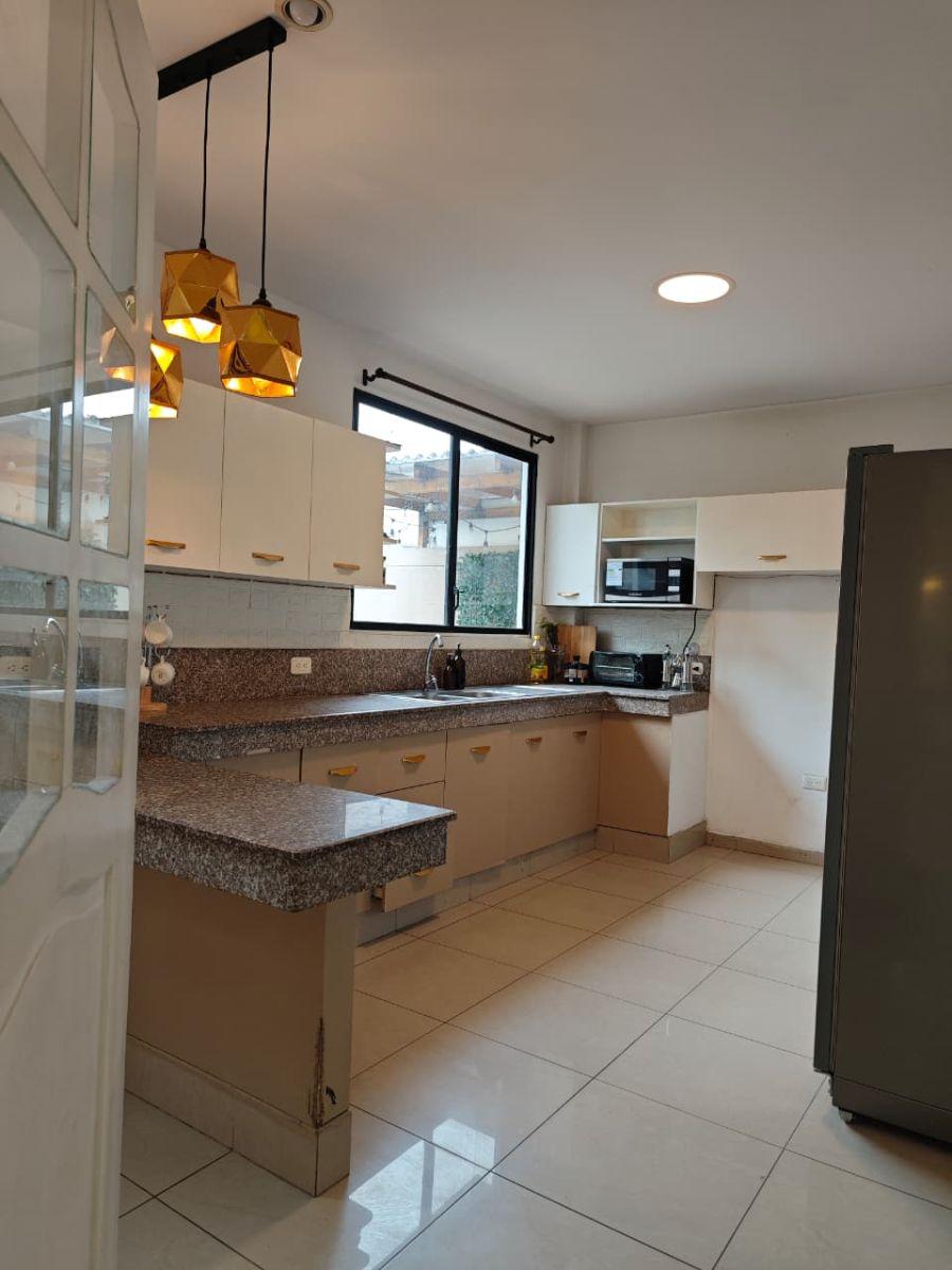 Casa de 3 Dorm. en Venta, Urbanización Napoli, Guayas — imagen 6