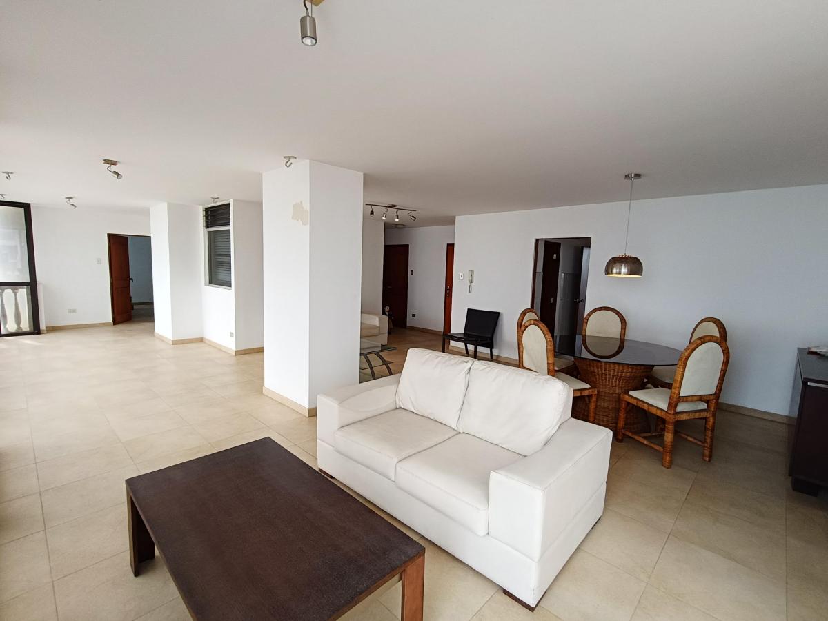Vendo Departamento con Vista Al Mar en El Malecon de San Lorenzo, Salinas — imagen 9