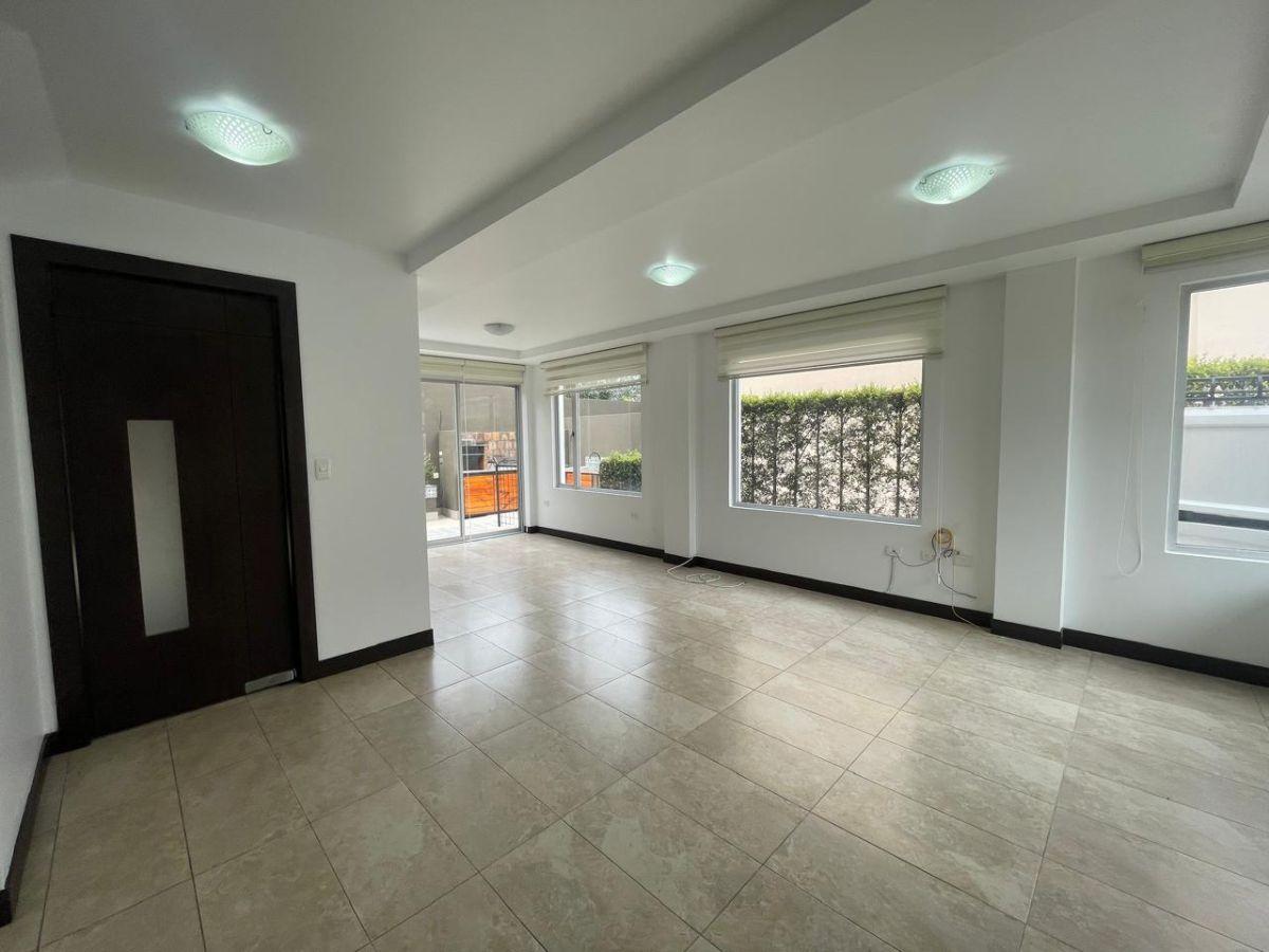Casa de Venta Tumbaco, La Morita, Conjunto Privado, Moderna, Patio Bbq Interior — imagen 10
