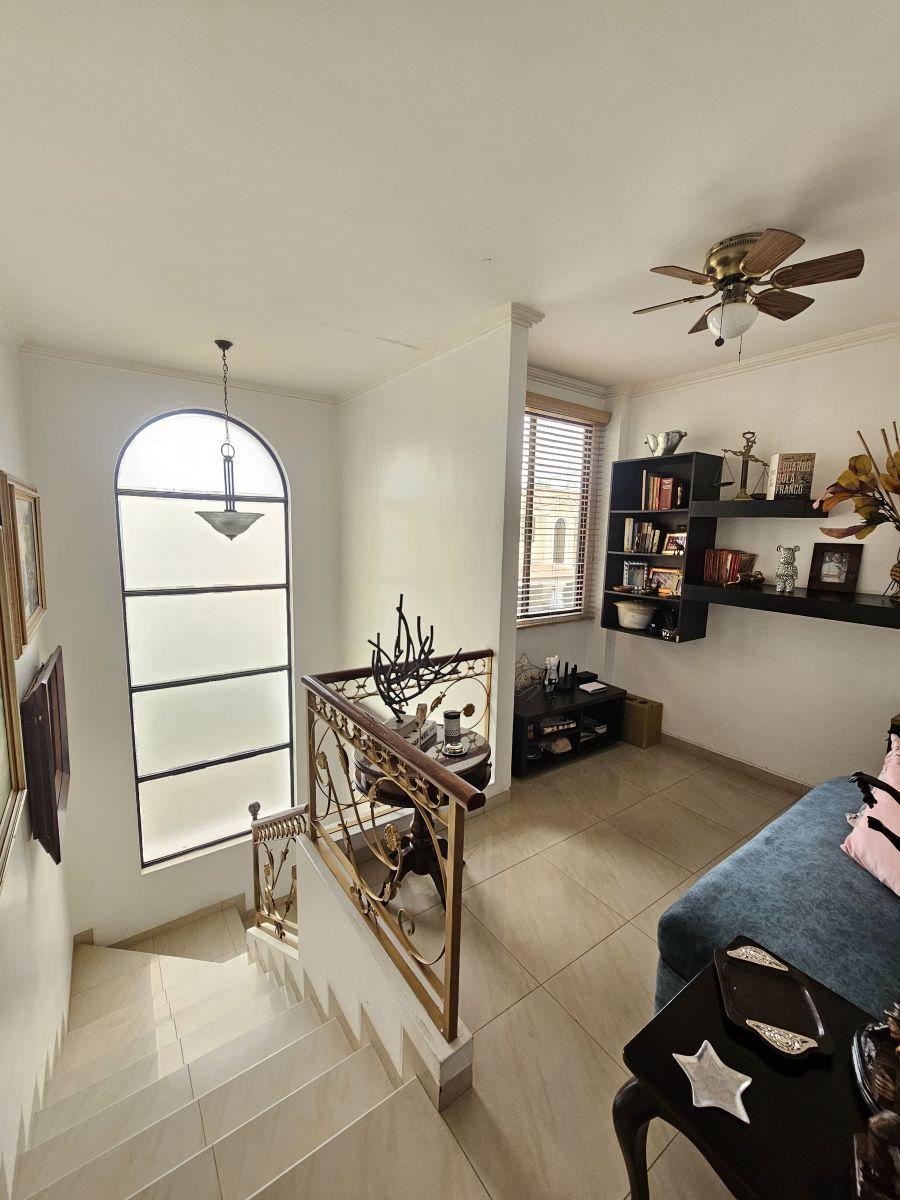 En Venta Casa en Urb Boreal - Via Samborondon, Guayas — imagen 3