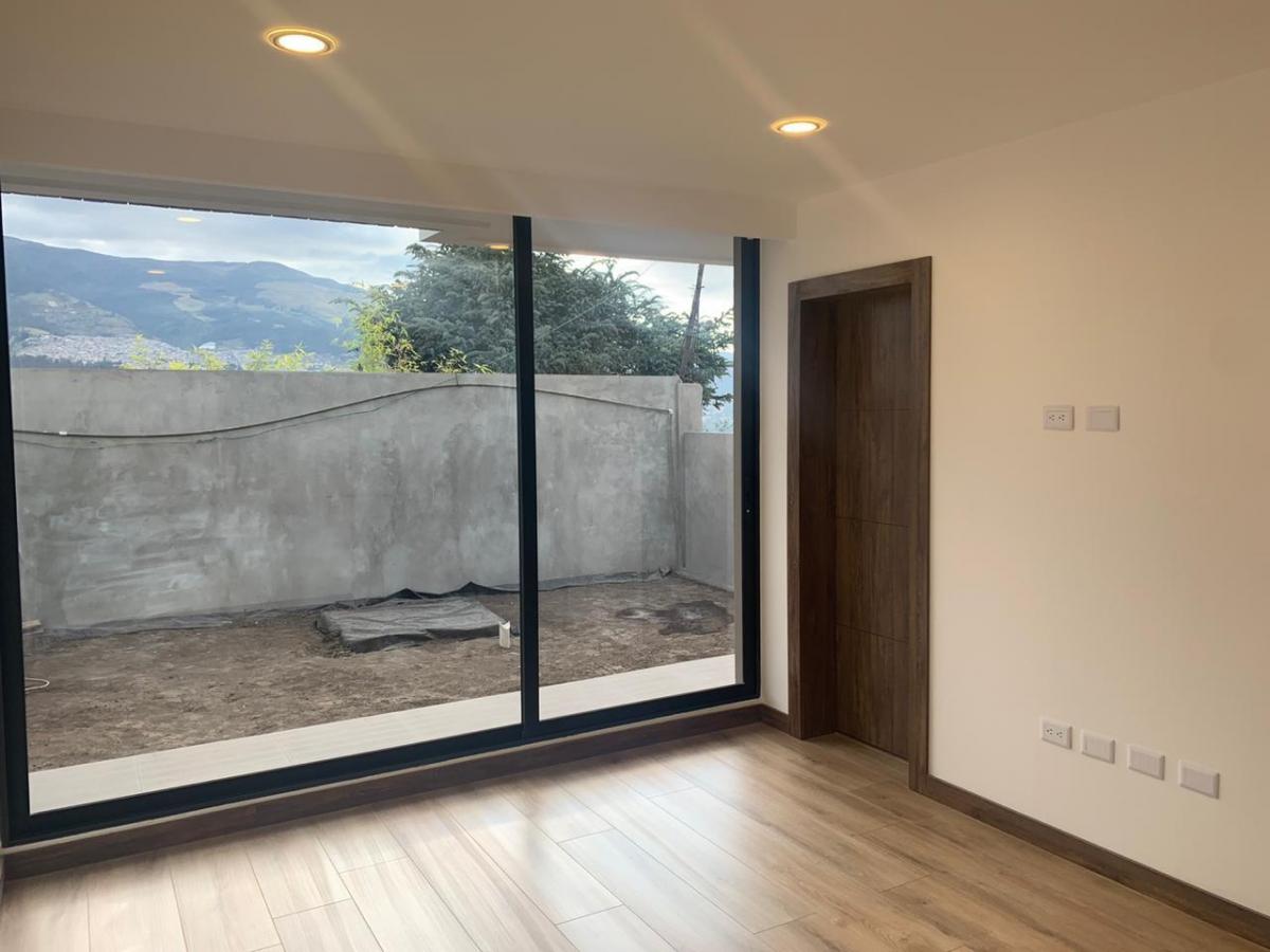 Casa en Venta 159 m² Sector Santa Lucía Norte de Quito — imagen 6