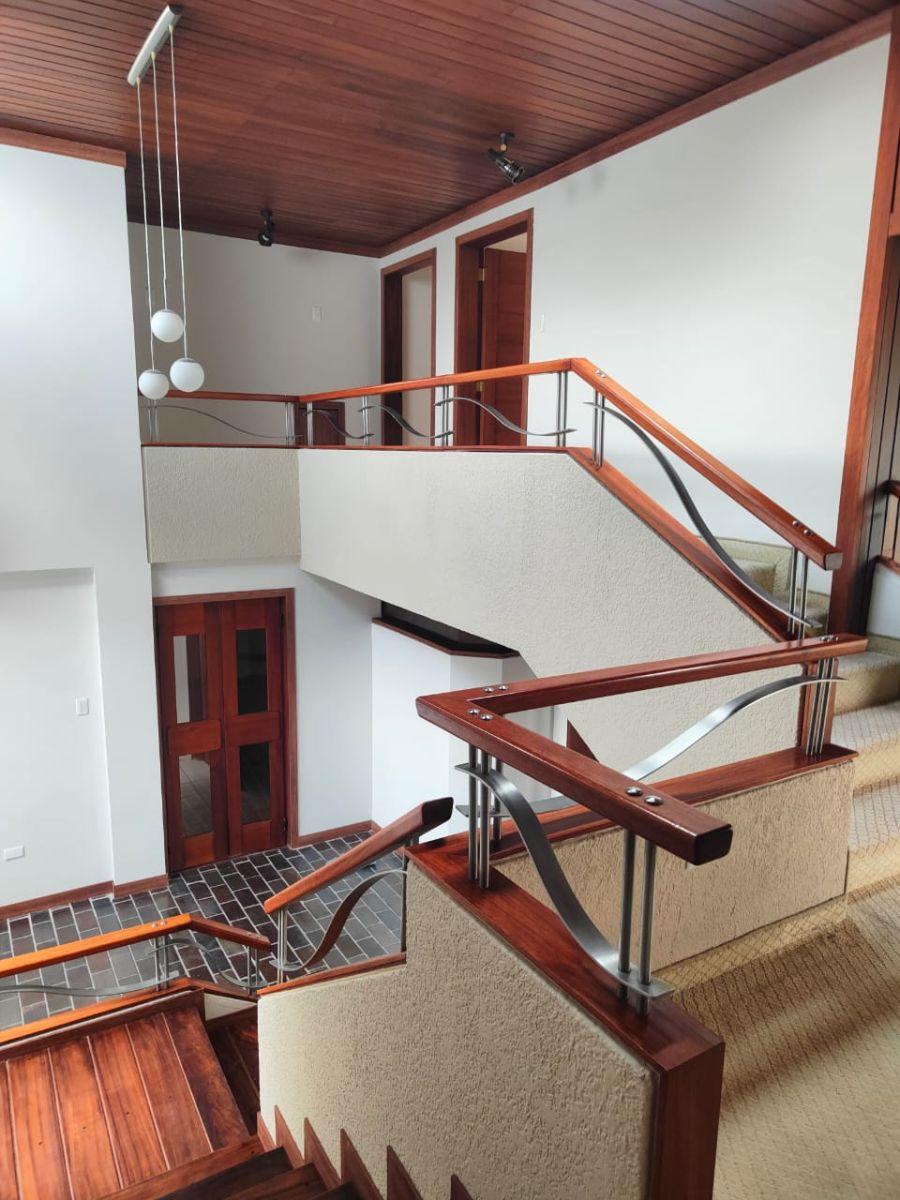 Vendo o Rento Casa Independiente en Miravalle (Cp) — imagen 6