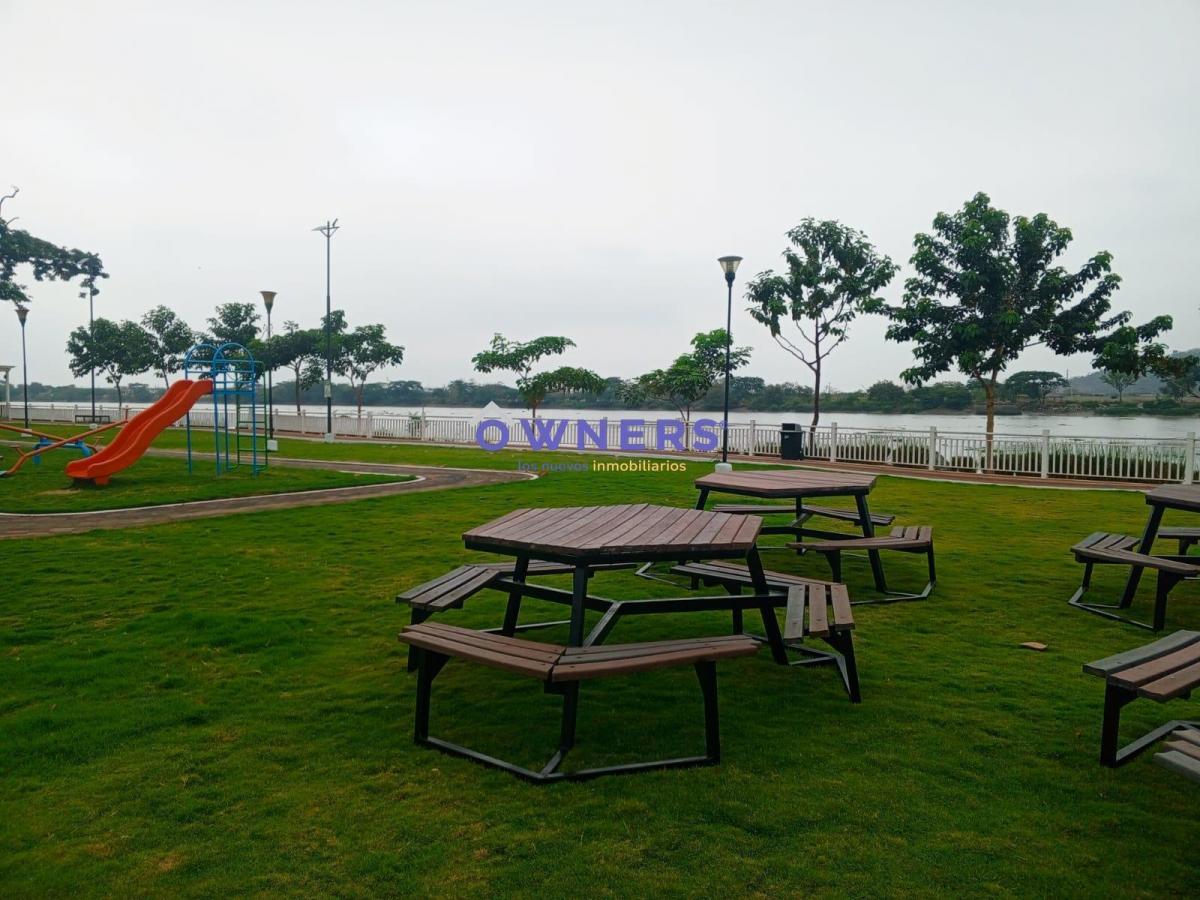 Urbanizacion Porton del Rio, Guayas — imagen 2
