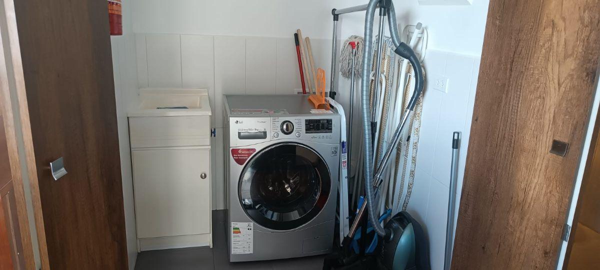 Arriendo Suite Amoblada/piscina y Gimnasio/ Gonzalez Suarez — imagen 6