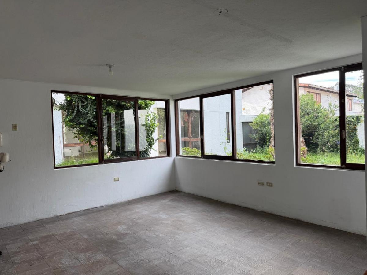 Terreno Para Constructoras, 565 m² Quito Tenis. Gb. Provincia de Pichincha — imagen 2