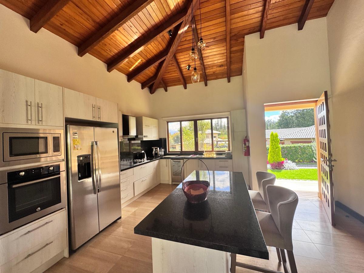 Checa - Villa en Venta - Pakakuna Garden — imagen 2