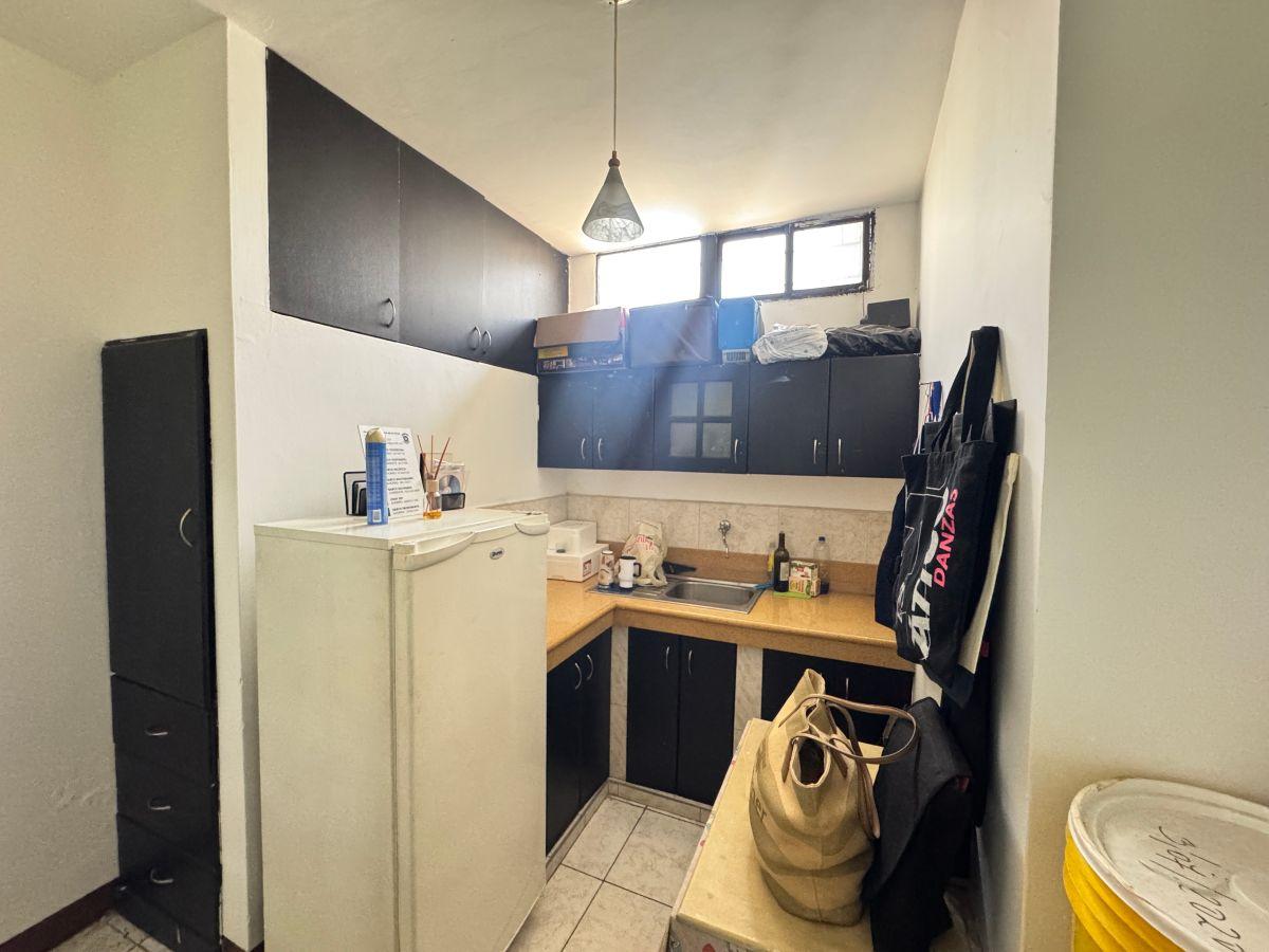 Venta de Casa Multifamiliar o Rentera en Samanes 2, Guayas — imagen 8