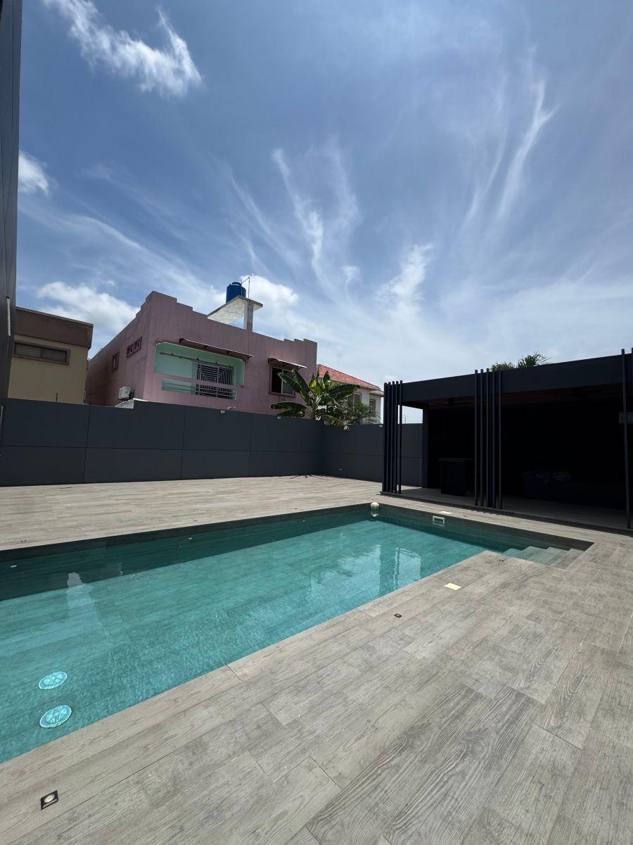 Moderna Casa Condado Vicolinci, Guayas — imagen 4