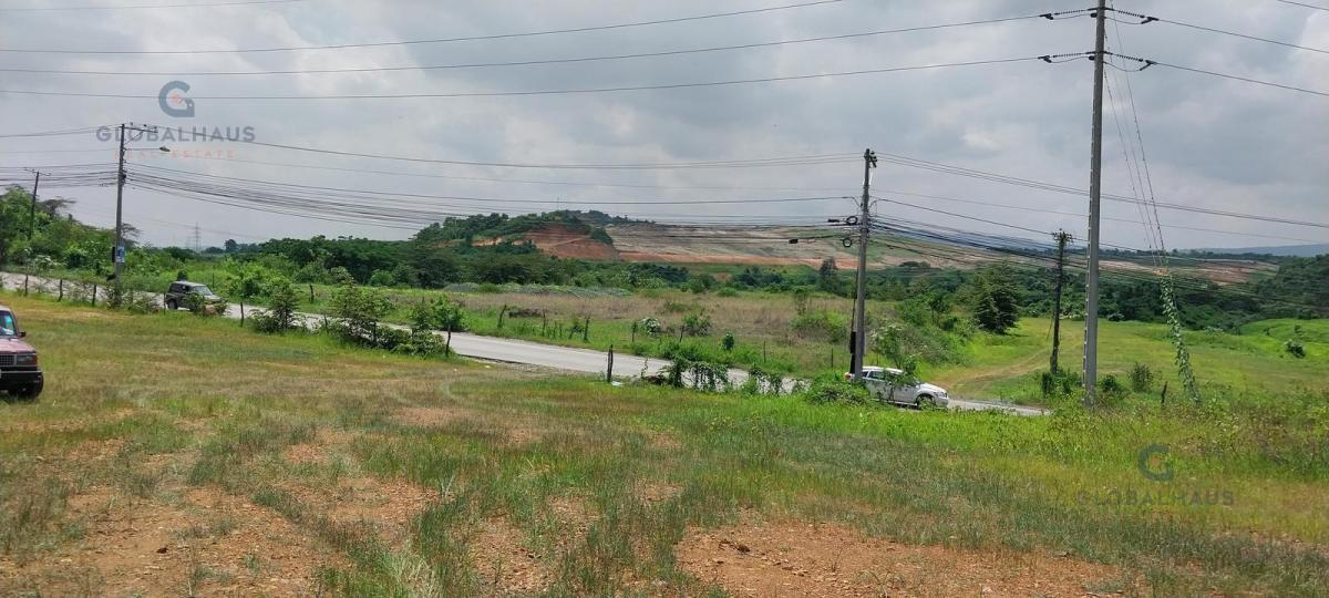 Venta de Terrenos en Av Principal Sector Villa Bonita, 3.040 m². G. P. Guayas — imagen 3