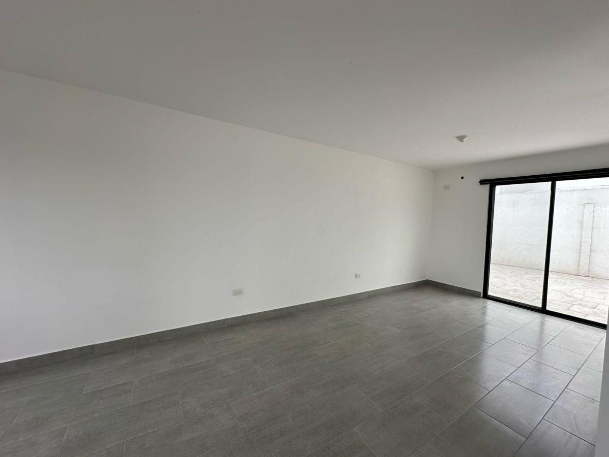 Venta de Casa Esquinera de Estreno en Valle Norte - Via a Salitre/aurora (Jp), Guayas — imagen 9