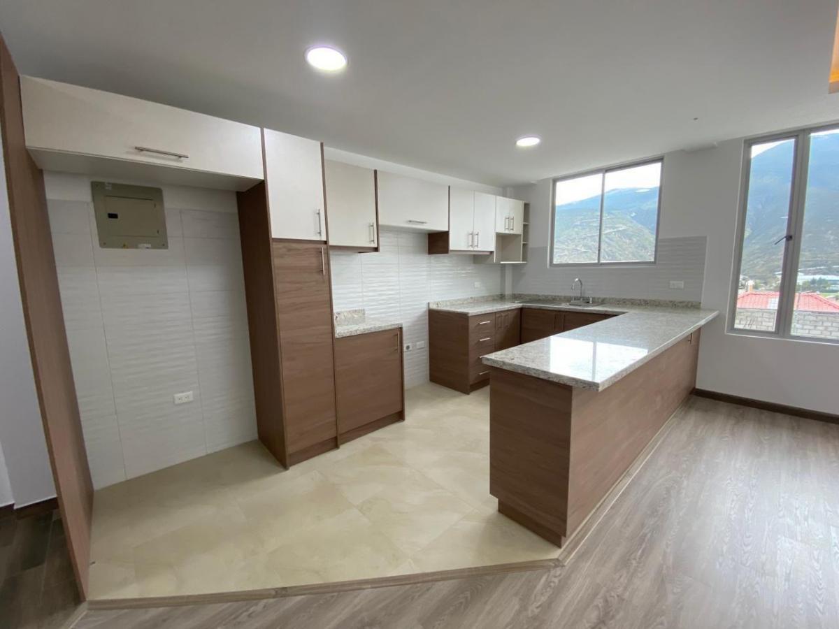 Venta Casa con Terraza en Carcelen — imagen 10