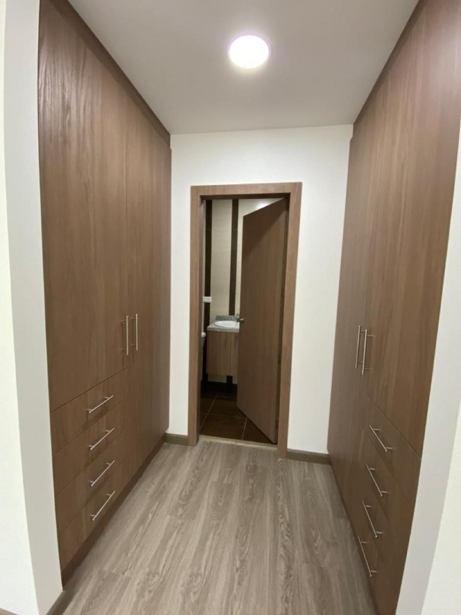 Venta Casa con Terraza en Carcelen — imagen 6