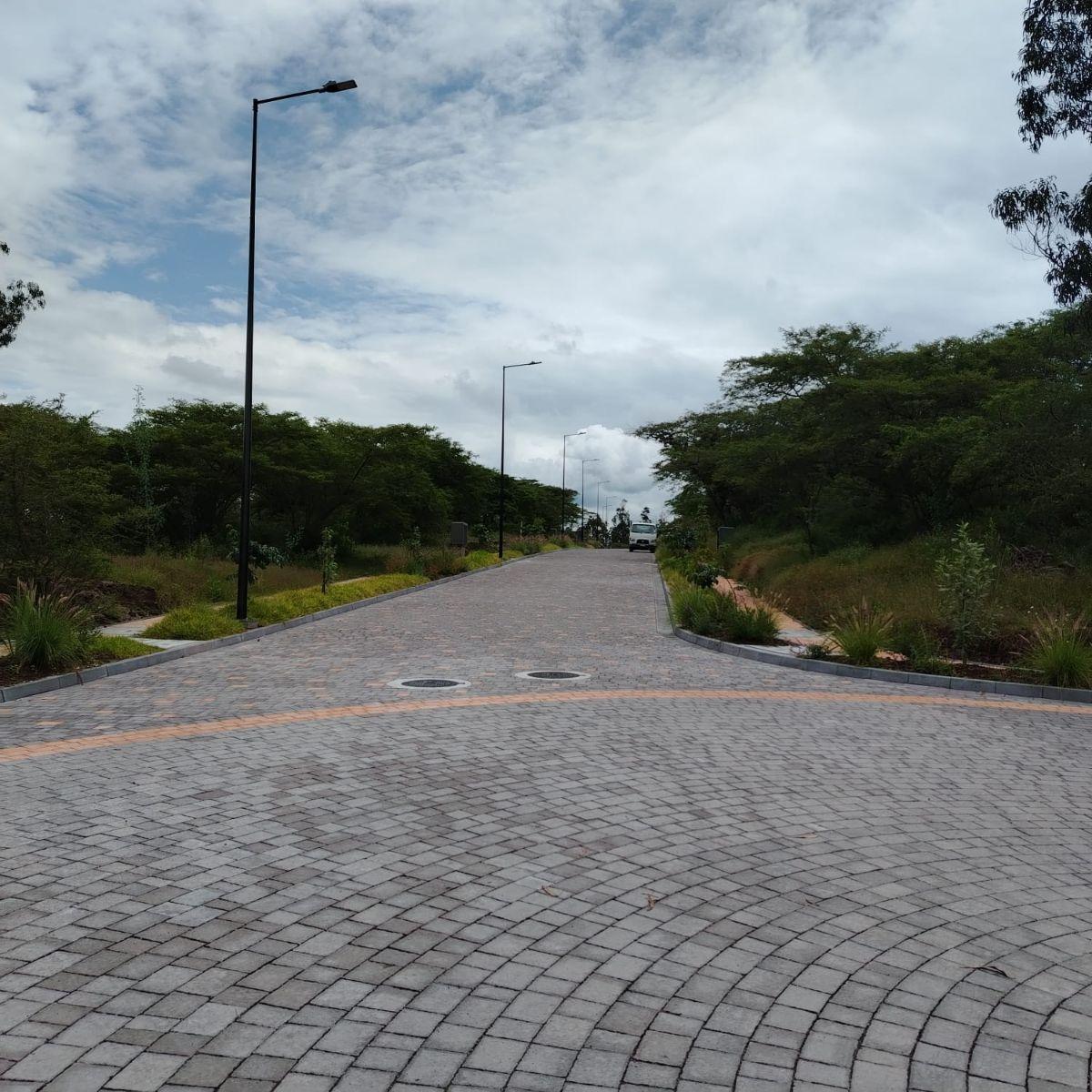 Venta en Tumbaco de Terreno Collaquí en Urbanización de Primera — imagen 9