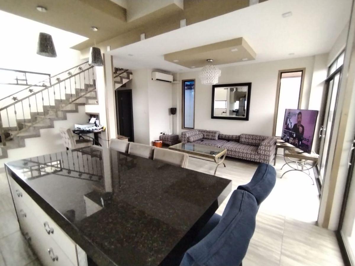 Casa Esquinera en Venta - en Urbanizacion El Condado Vicolinci - en Daule, Guayas — imagen 9