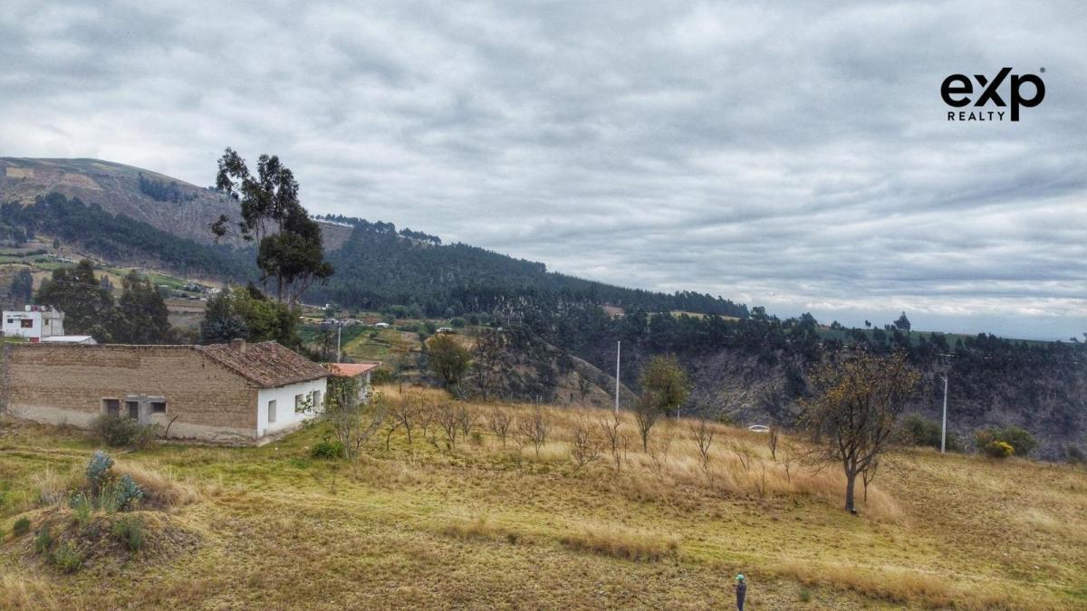 Terreno en Venta en Cusubamba de 2.2 Hectarea, Cotopaxi — imagen 8