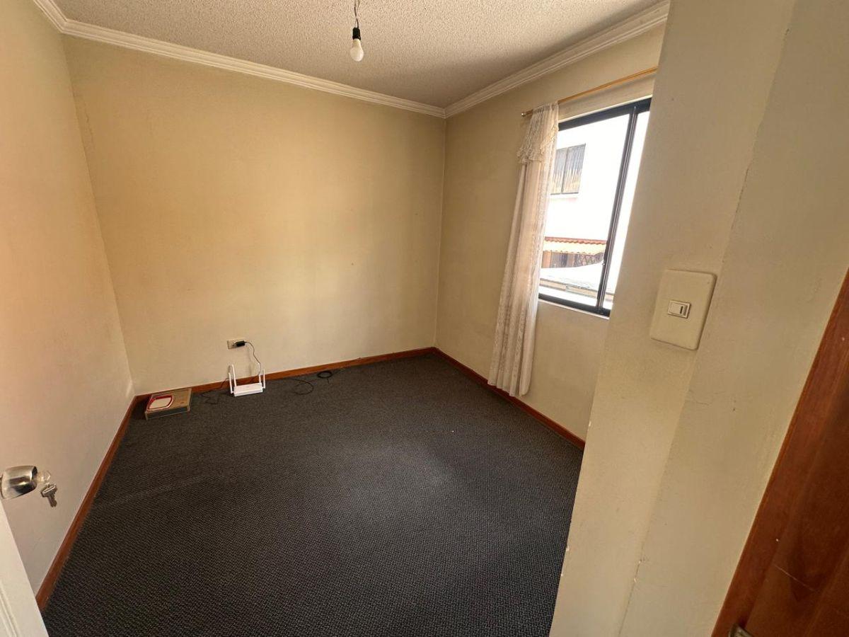 Venta de Casa Ciudad 2 Hemisferios en Excelentes Condiciones — imagen 3