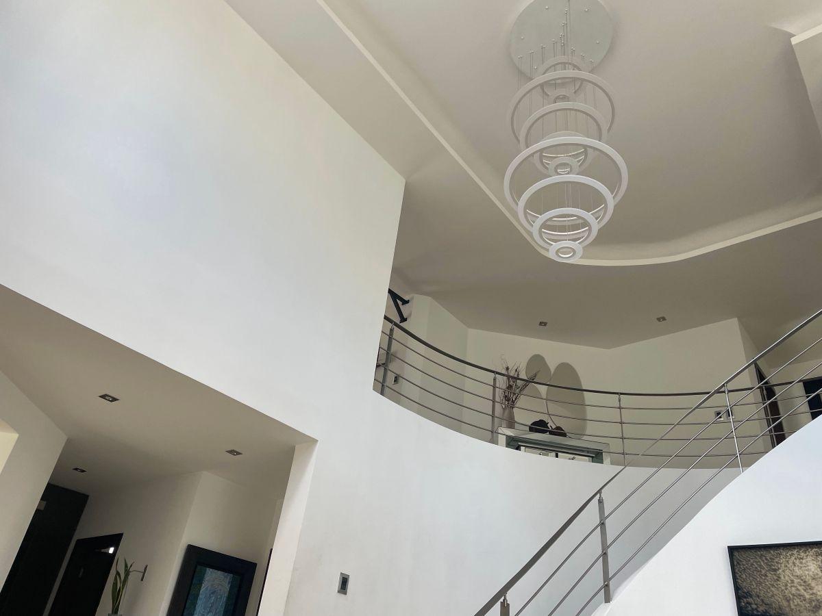 Casa de Lujo en Venta en Cumbaya en Urbanización de Lujo — imagen 8