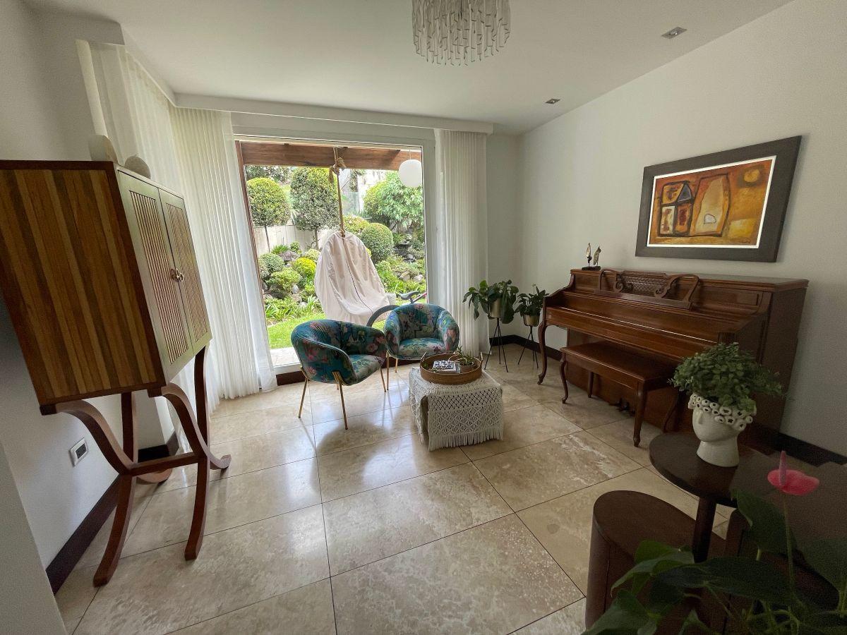 Casa de Lujo en Venta en Cumbaya en Urbanización de Lujo — imagen 7