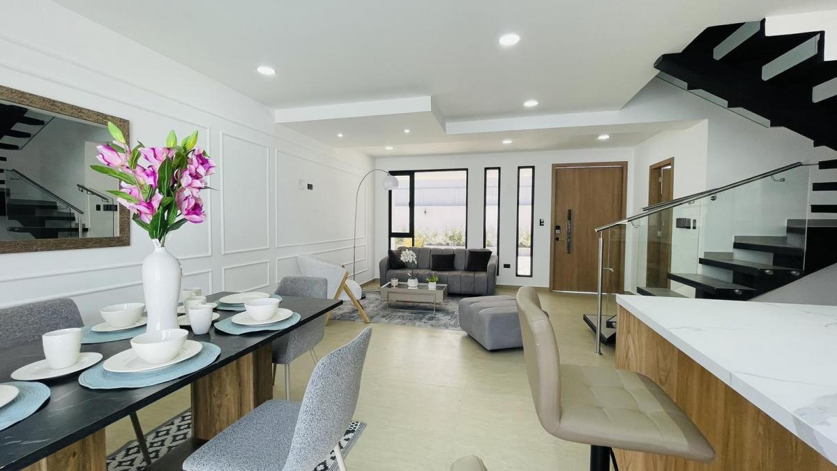Venta de Casa, 3 Dorm. a Estrenar. Tumbaco - La Morita — imagen 2