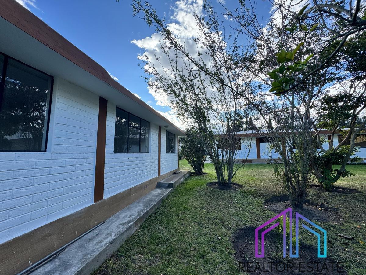 Hermosa Casa en Venta Sector Mitad del Mundo — imagen 5
