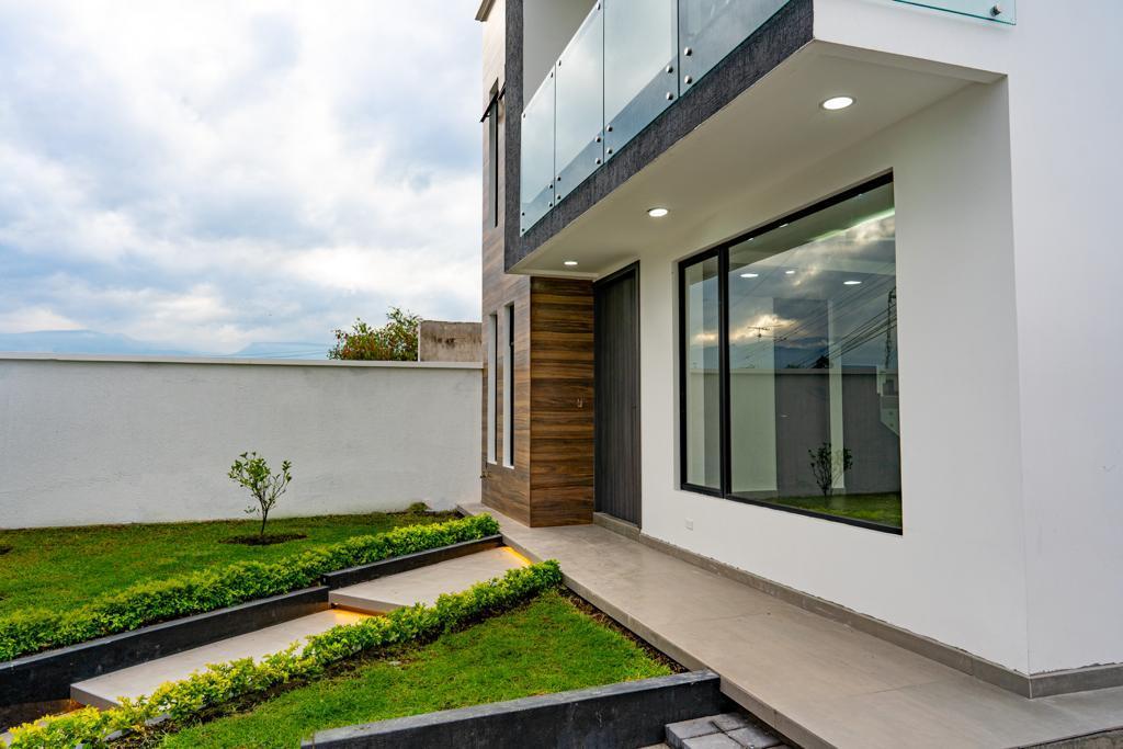 Vendo Casa Independiente de 161 m² con 145 m² de Jardin Dentro de La Viña Tumbaco — imagen 8