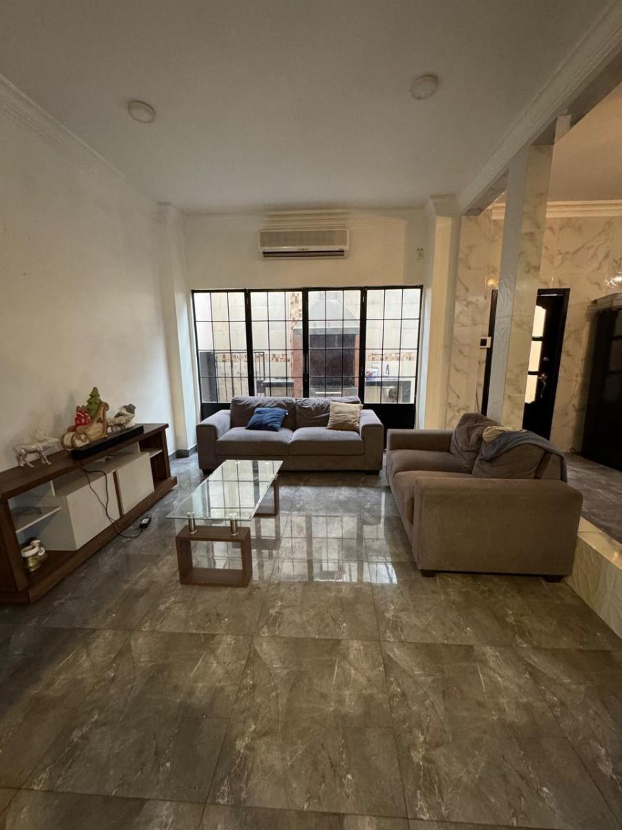 Vendo Casa Esquinera Rentera en Garzota, Guayas — imagen 9