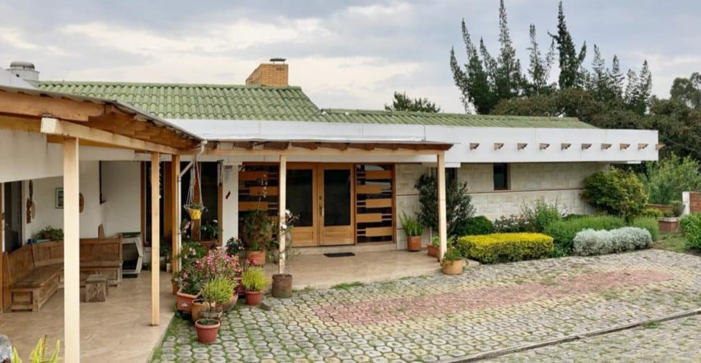 Casa - Hotel de Venta en Pifo con Ambiente Campestre — imagen 5