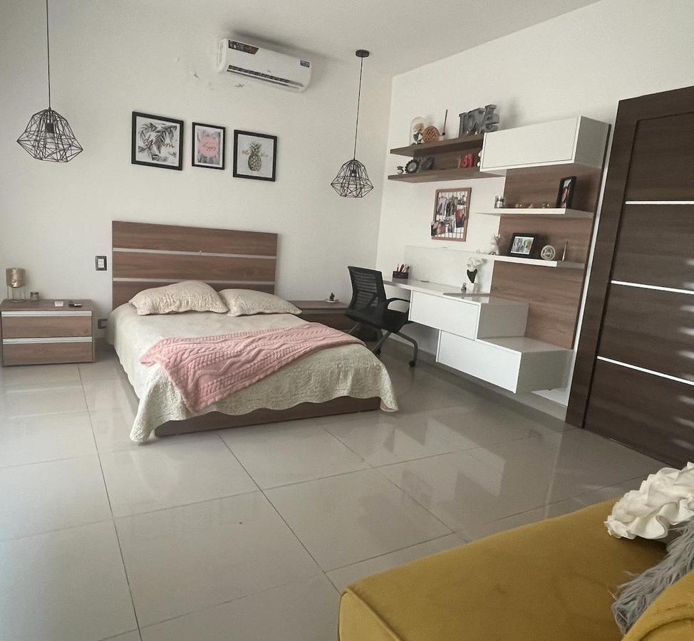 Gran Casa de 4 Dorm., 390 m² Totales, Estilo Moderno en Ciudadela Privada, Manabí — imagen 3