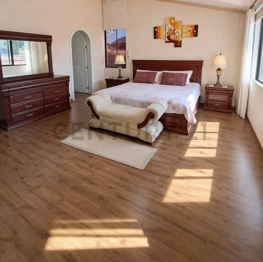 Casa de Lujo en Venta en Urbanización Exclusiva Conocoto — imagen 3