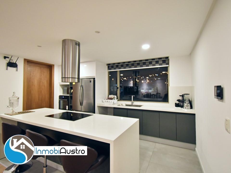 Av Ordoñez Lasso, Venta de Departamento con Acabados de Lujo, Azuay — imagen 7