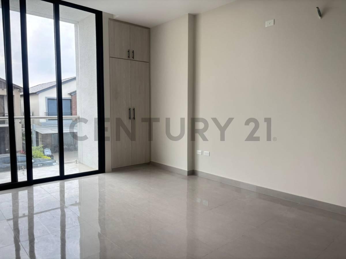 Venta de Casa en Isla Celeste, Guayas — imagen 2