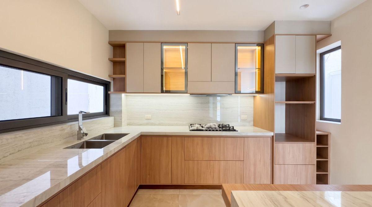 Se Vende Casa Nueva en Urb. Orobrianza en Machala, El Oro — imagen 6