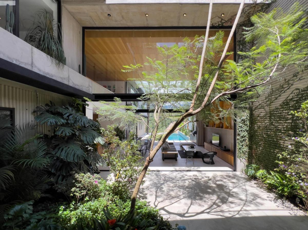 Casa de Venta Ubicada en Nayón, Moderna, Excelentes Acabados, Piscina, Vista — imagen 9