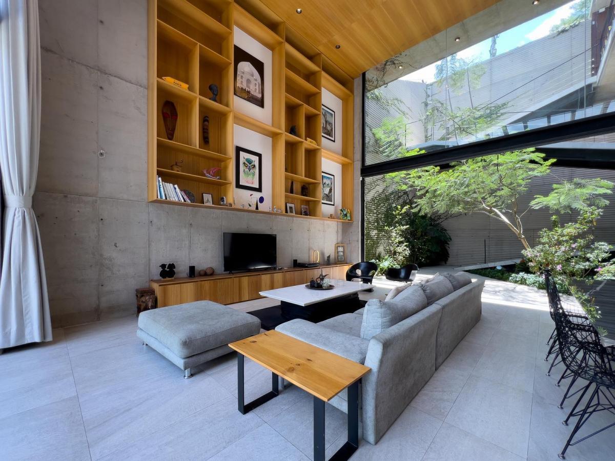 Casa de Venta Ubicada en Nayón, Moderna, Excelentes Acabados, Piscina, Vista — imagen 7