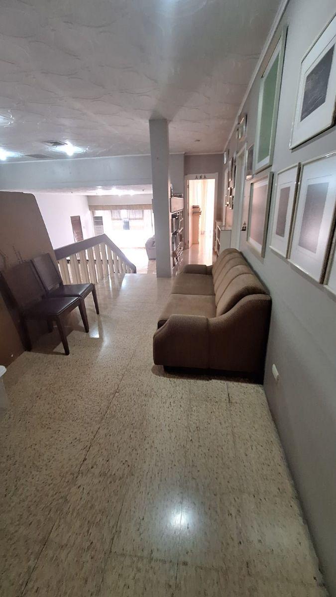 Venta de Casa con Uso de Suelo Comercial Urdesa Central Av Principal, Guayas — imagen 7