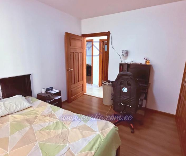 Casa Rentera en Venta, Al Norte de Riobamba Sector Las Acacias, Chimborazo — imagen 9