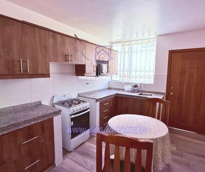 Casa Rentera en Venta, Al Norte de Riobamba Sector Las Acacias, Chimborazo — imagen 8