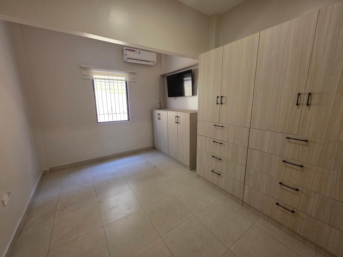 Vendo Hermosa Casa en Samanes 5, Herradura Cerrada con Guardiania 24/7, 1 Planta, Guayas — imagen 7