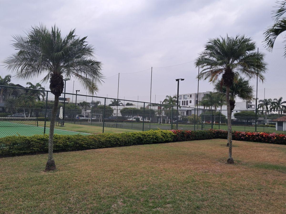Terreno Bifamiliar en Venta – Isla Mócoli, Etapa Mónaco, Guayas — imagen 7