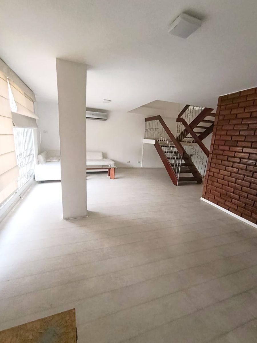 Departamento de 154 m² con 2 Habitaciones en Venta en Urdesa, Guayas — imagen 4