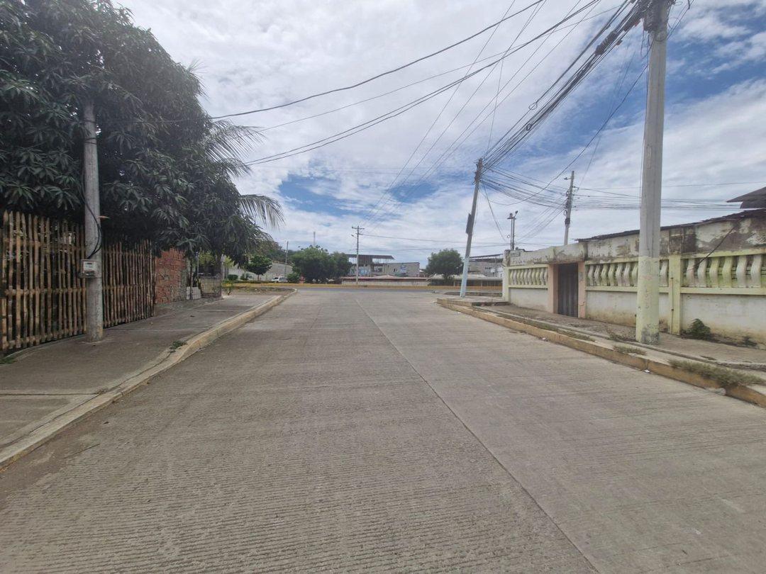 Terreno con Cerramiento de Venta en Manta Zona Sur Cp, Manabí — imagen 2