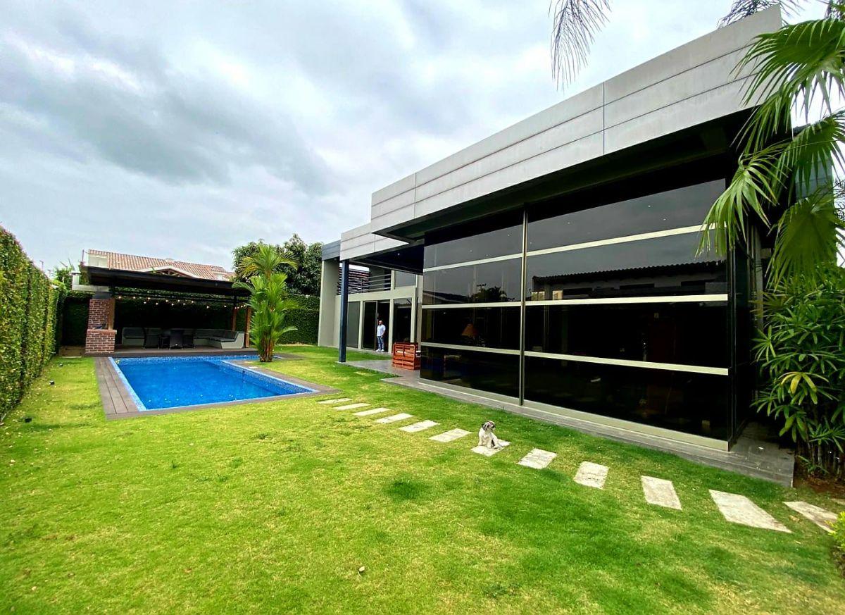 Puerto Azul Espectacular Casa, 575 m², 4 Dorm.. Doble Altura. Guayas — imagen 9