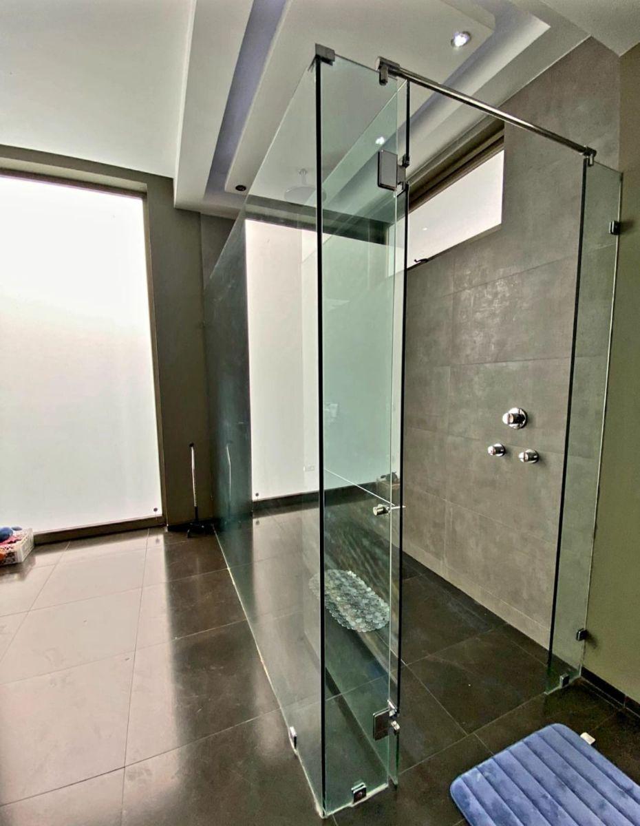 Puerto Azul Espectacular Casa, 575 m², 4 Dorm.. Doble Altura. Guayas — imagen 2