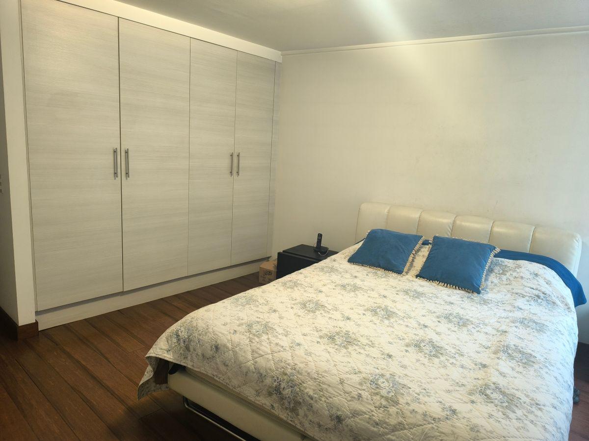 Quito Sector Coruña, Iglesia de La Paz, en Venta Acogedor Departamento de Dos Dorm. — imagen 2