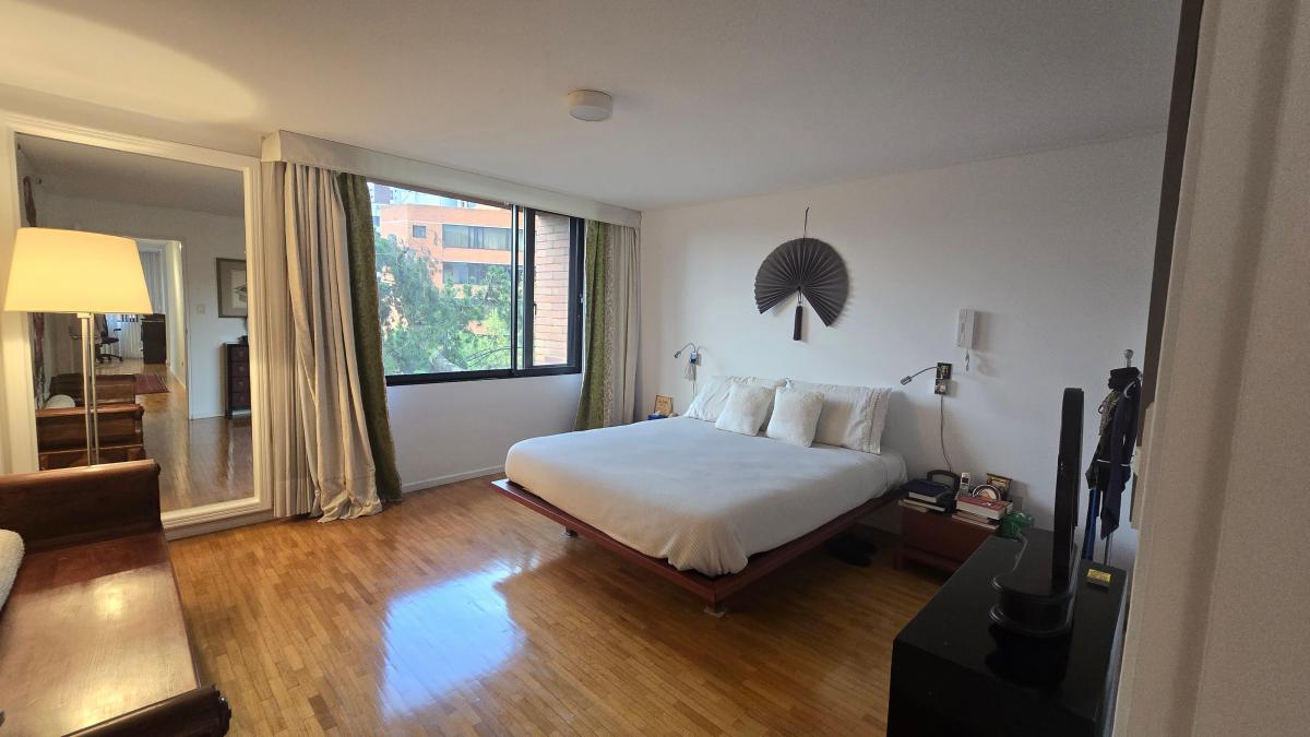 Departamento Totalmente Remodelado en Venta con Terraza | Amplios Espacios y Ubicación Privilegiada — imagen 2