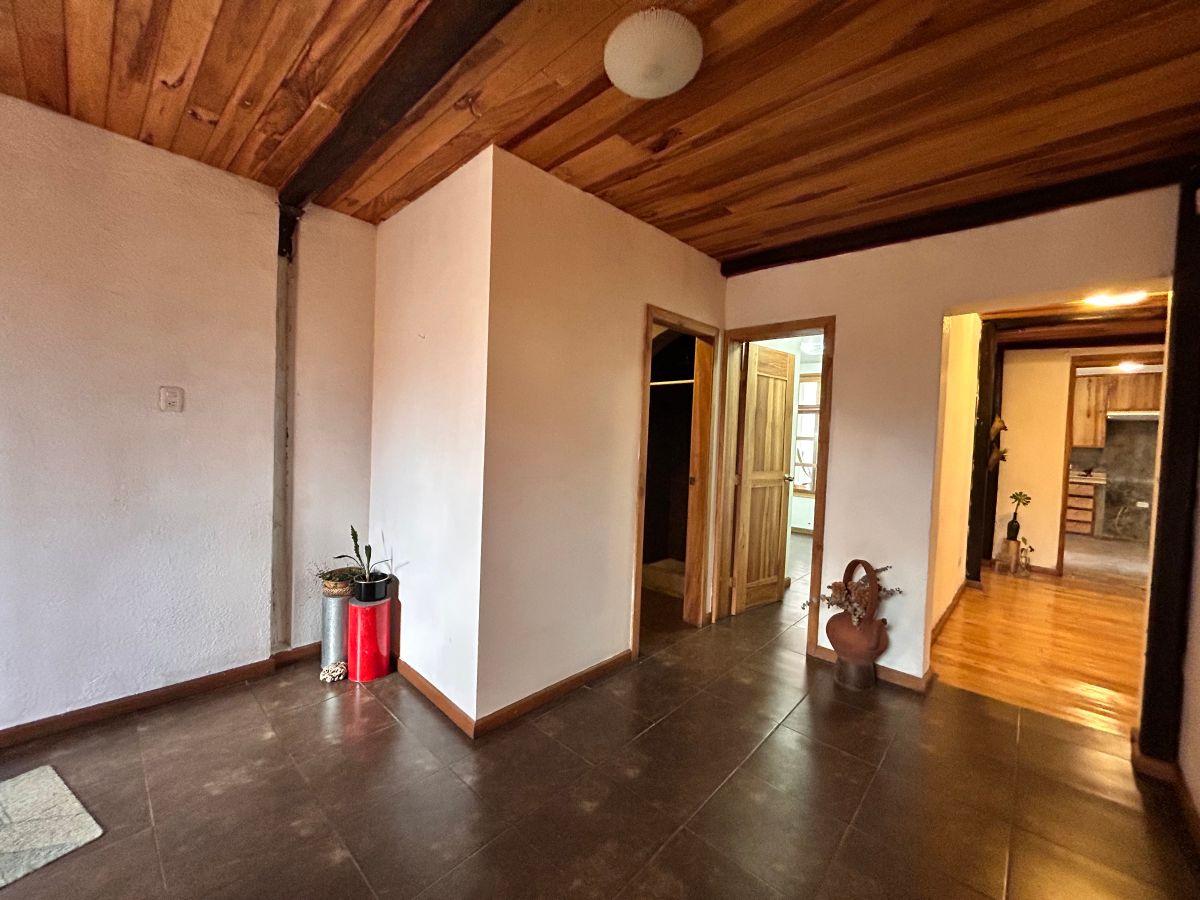 Hermosa Casa Esquinera y Rentera en La Floresta — imagen 10